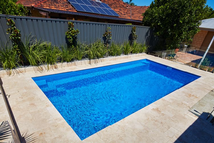 5 Common Mistakes to Avoid When Choosing a Pool Builder